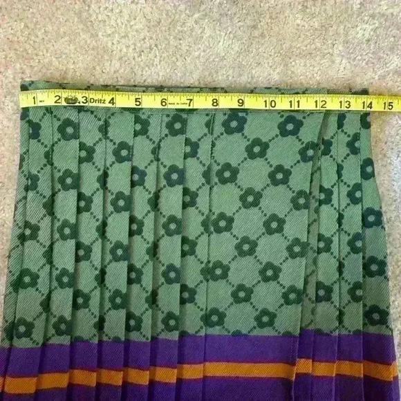Urban Outfitters Pleated Dark Academia Novelty Scarf Print Funky Y2K Skirt Med - Picture 10 of 11